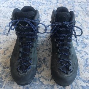 Salewa Women’s Hiking Boots